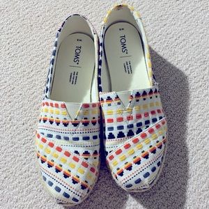 Tom’s Espadrilles